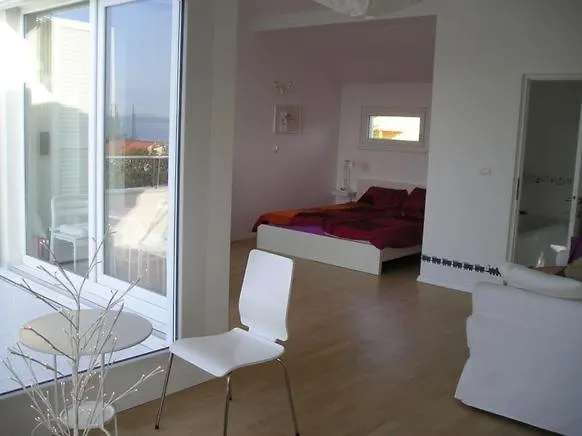 Mala Punta Skala Vila Petrcane